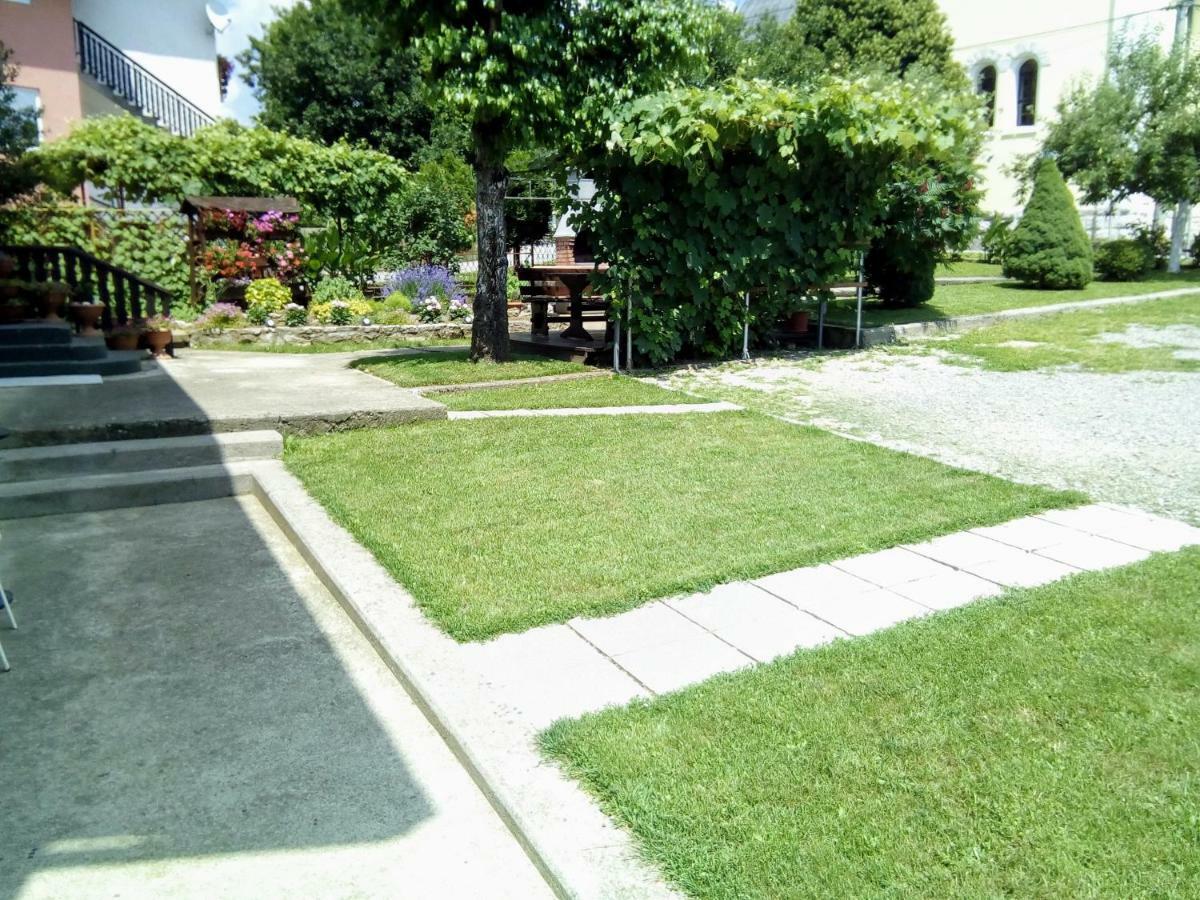 Guesthouse Pavlicic Drežnik Grad Dış mekan fotoğraf